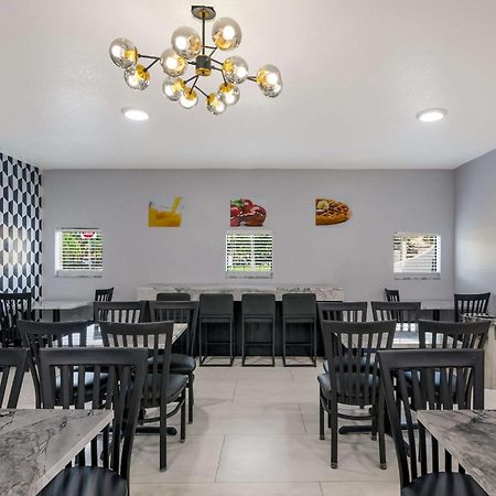 Quality Inn & Suites Altamonte Springs Orlando-North Buitenkant foto