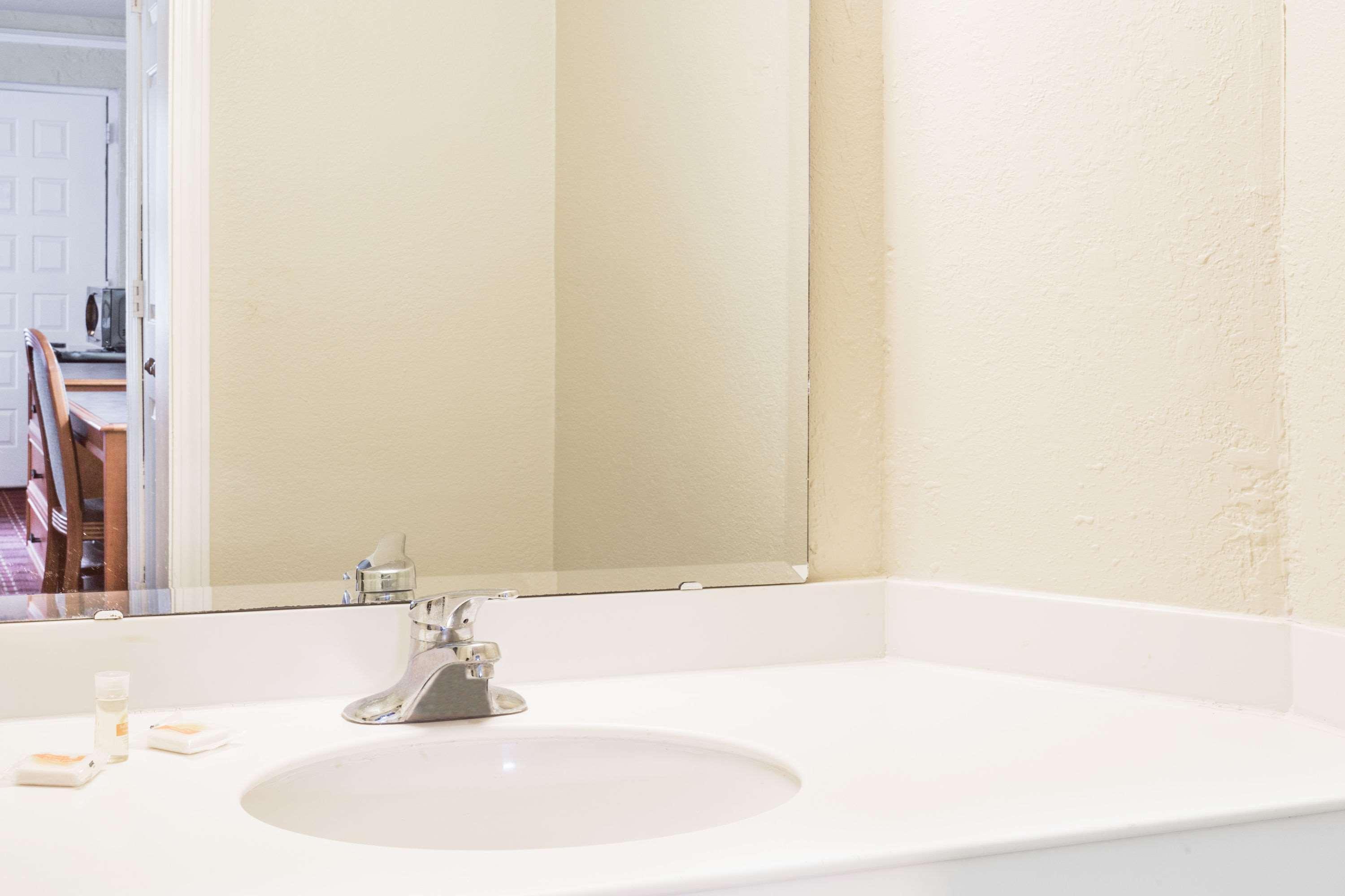 Quality Inn & Suites Altamonte Springs Orlando-North Buitenkant foto