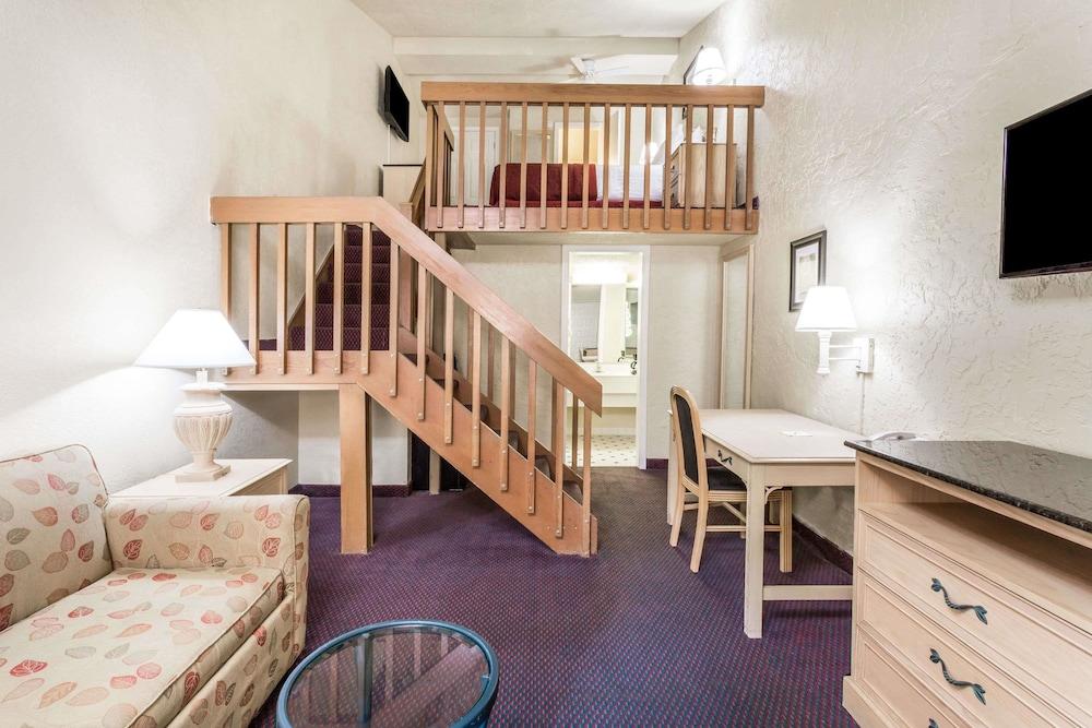Quality Inn & Suites Altamonte Springs Orlando-North Buitenkant foto