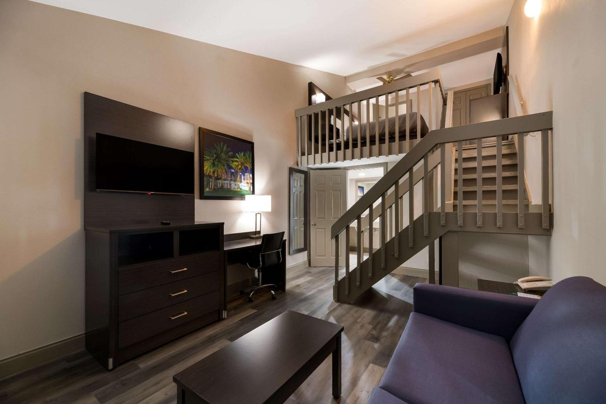 Quality Inn & Suites Altamonte Springs Orlando-North Buitenkant foto
