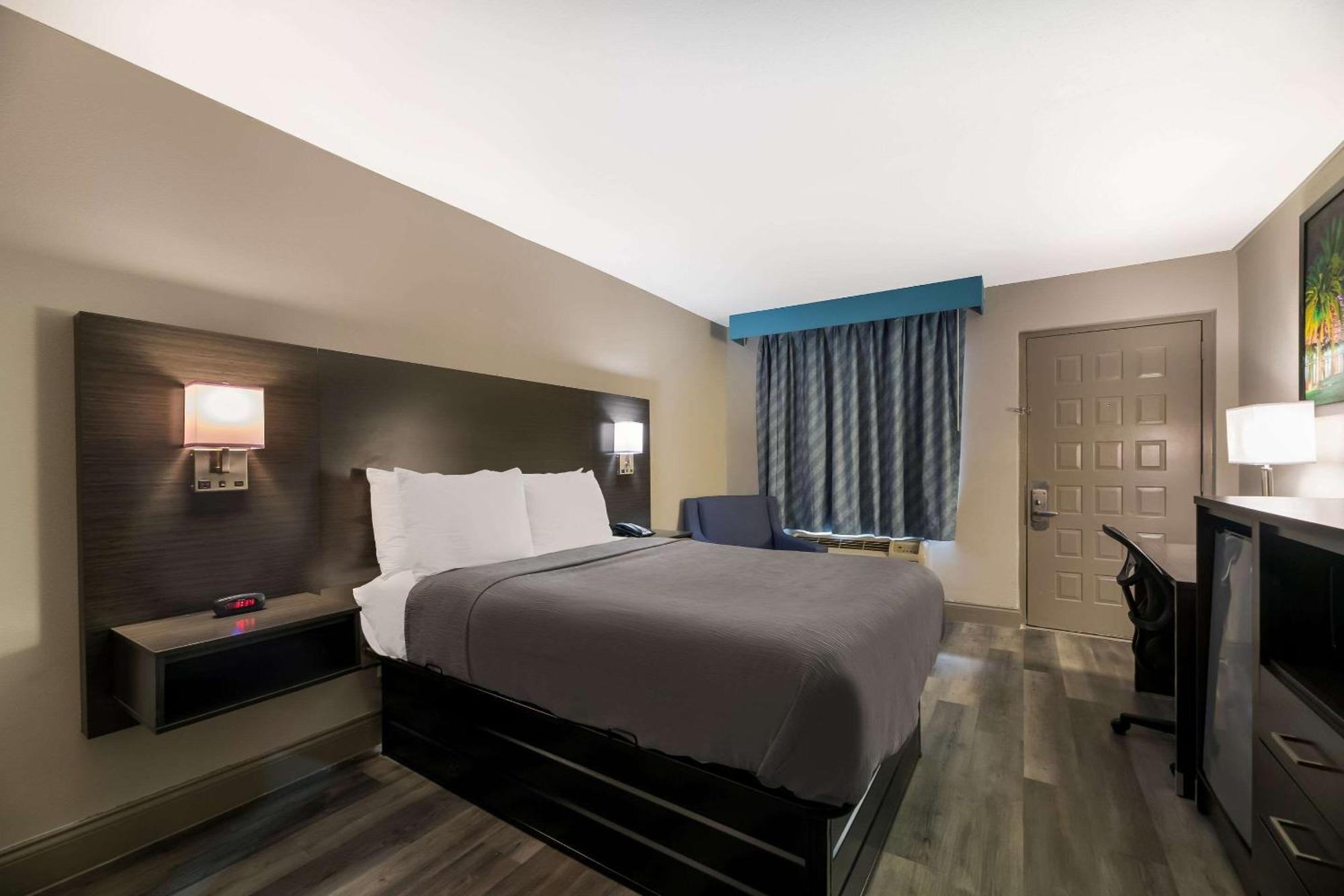 Quality Inn & Suites Altamonte Springs Orlando-North Buitenkant foto