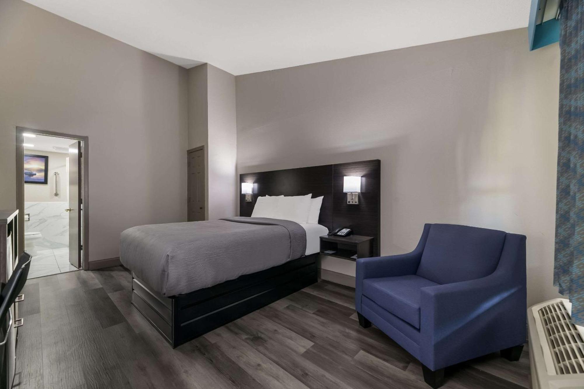 Quality Inn & Suites Altamonte Springs Orlando-North Buitenkant foto