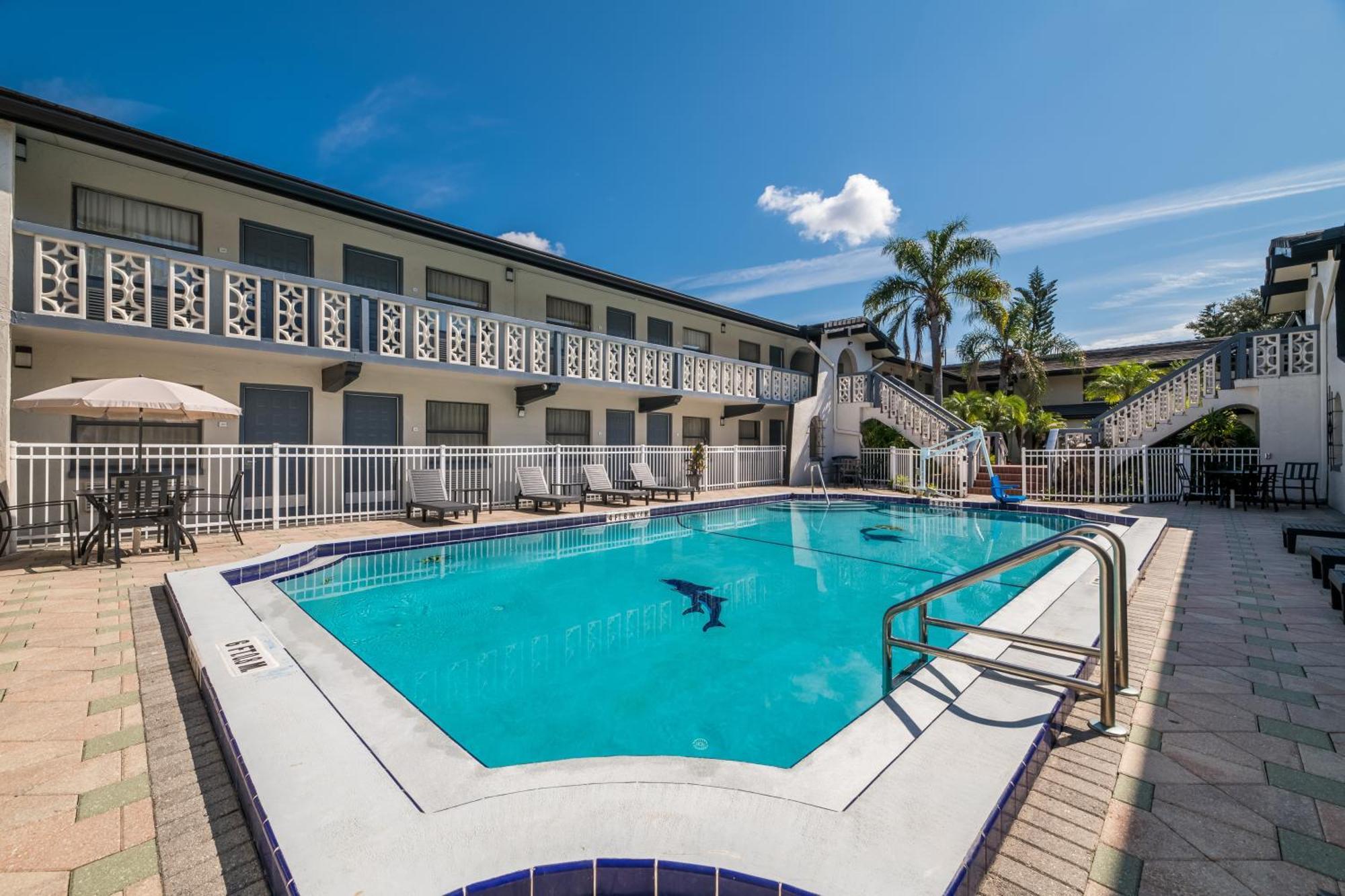 Quality Inn & Suites Altamonte Springs Orlando-North Buitenkant foto