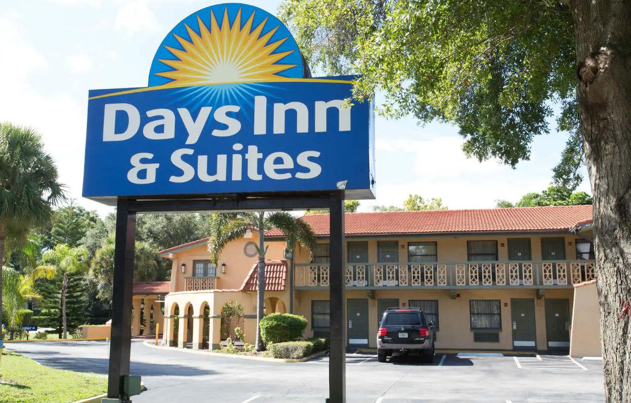 Quality Inn & Suites Altamonte Springs Orlando-North Buitenkant foto